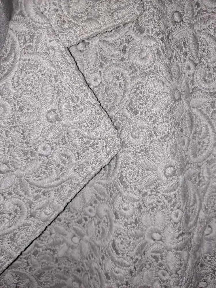 Dialogue White and Gray‎ Floral Embroidered Blazer Size Large